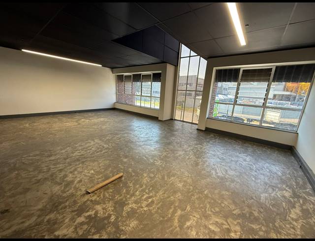 479M² WAREHOUSE TO LET IN ISANDO